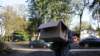 dsc00551_small.jpg