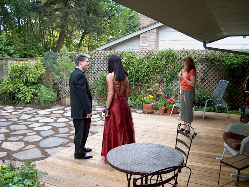 kjhprom009.jpg